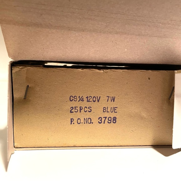 Vintage Hofert’s 25 Outdoor Christmas Light Set (Blue) - Picture 11 of 12